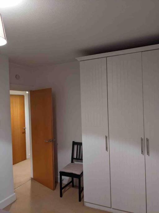 Beautiful 2 Bed Apt In Grand Canal Dublin Extérieur photo
